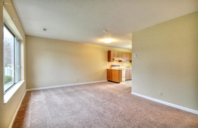 448 Fairlawn Dr., Two Bedroom - Fairlawn Village - 448 E Fairlawn Dr, Urbana, IL 61801