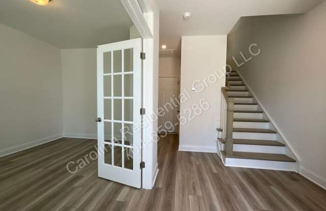 15340 Ballancroft Parkway