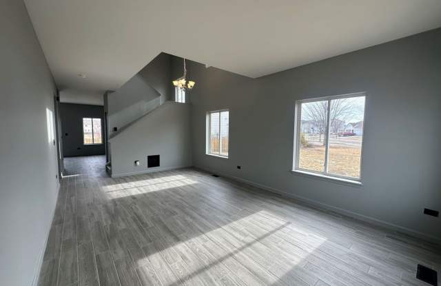 401 Gregory Lane