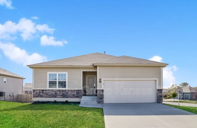 26191 W 141st Ter - 26191 West 141st Terrace, Olathe, KS 66061