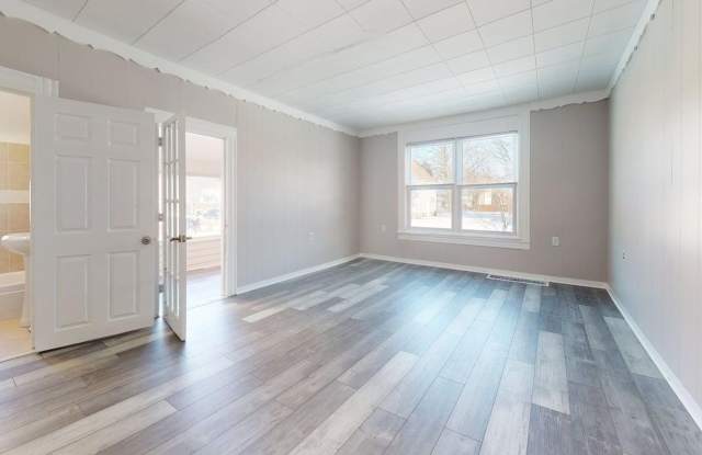 Photo of Renovated 2-Bedroom, 2-Bathroom Home – Cleveland, OH