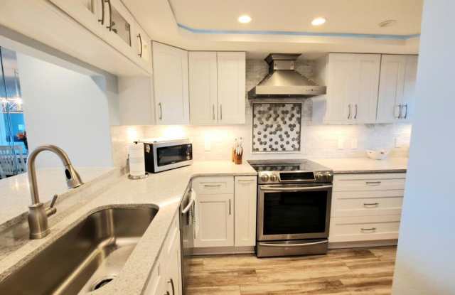 Photo of 85 S Atlantic Ave