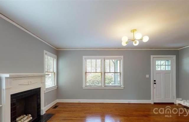 3128 Commonwealth Avenue