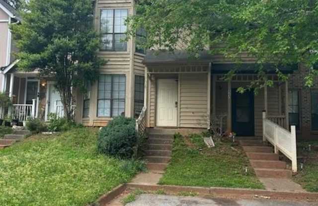 862 Heritage Oaks Drive