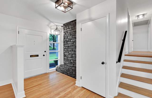 1020 WYOMISSING Boulevard