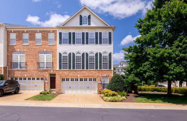 2915 MURANO Way unit: A