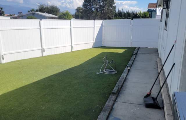 368 Pepperwood Street