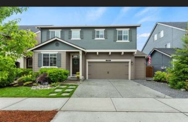 Spacious 5BR 3 Bath House in Granite Falls