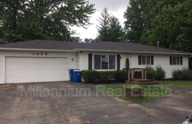 1356 Beachland - 1356 Beachland Boulevard, Waterford, MI 48328