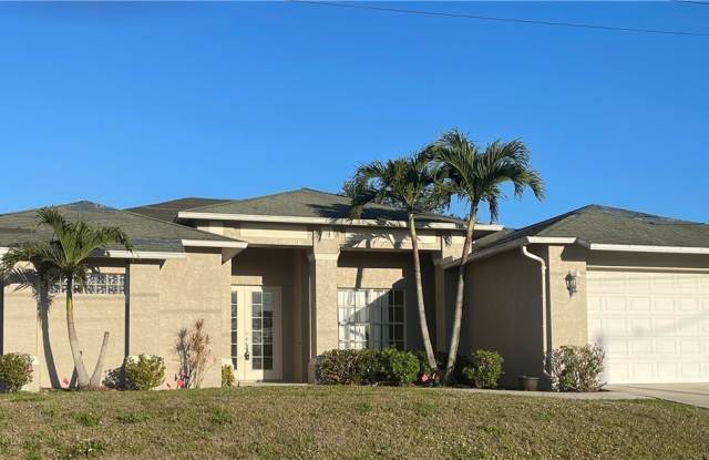 1721 SW 10th Avenue - 1721 Southwest 10th Avenue, Cape Coral, FL 33991