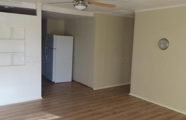 2500 Chestnut Street