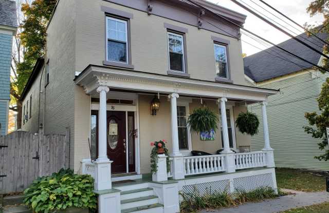 Photo of 76 Caroline Street unit: 1