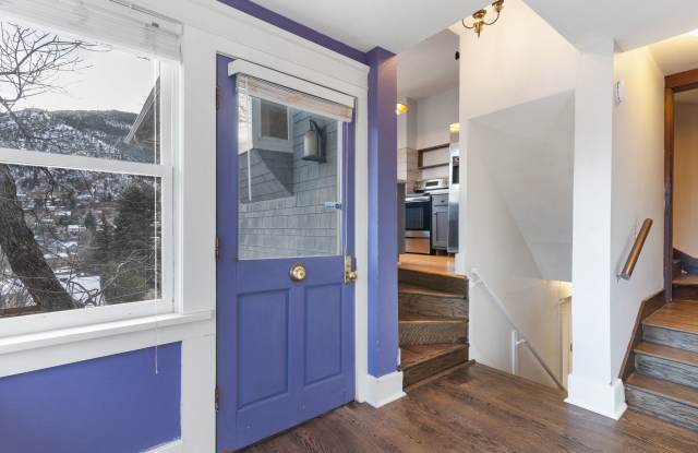 48 Lincoln Avenue - 2 Lower