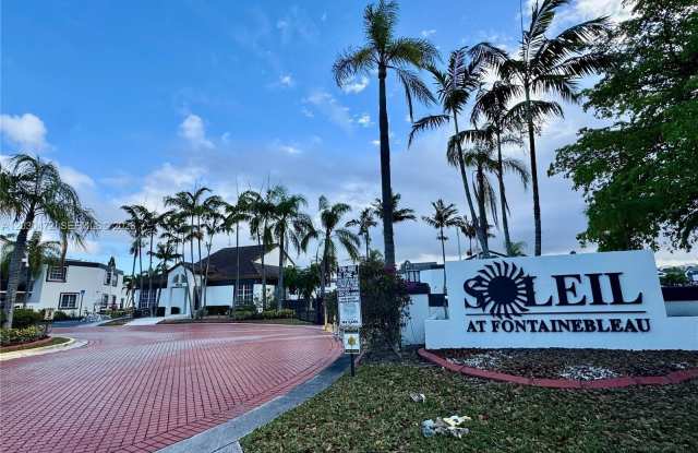 9711 Fontainebleau Blvd