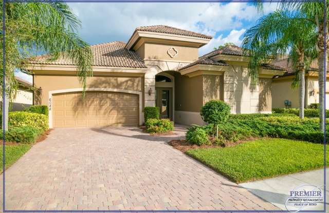 Photo of LELY RESORT - GOLF COURSE VIEW - 3 BEDS INCLUDING PRIVATE CABANA / 3 BATHS - POOL HOME - FURNISHED