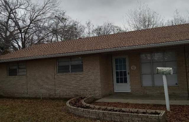 Photo of 5884 Crestway Ave