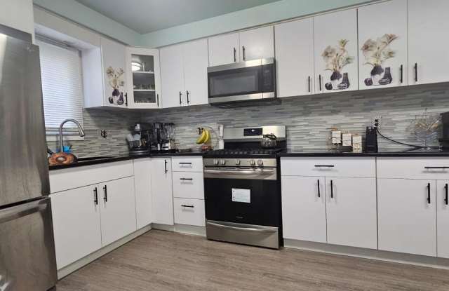 8179 Whitefield Street