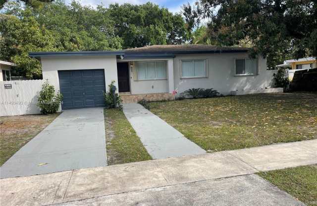 855 NE 143rd St - 855 Northeast 143rd Street, North Miami, FL 33161