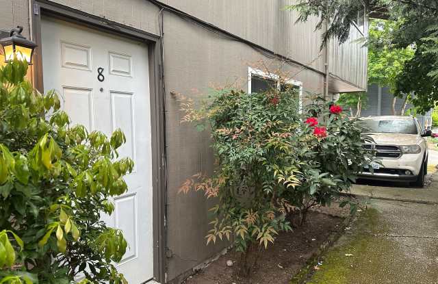 Photo of 3021 NE 140th Street - #8