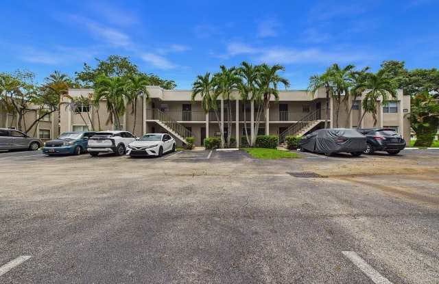 8511 OLD COUNTRY Manor