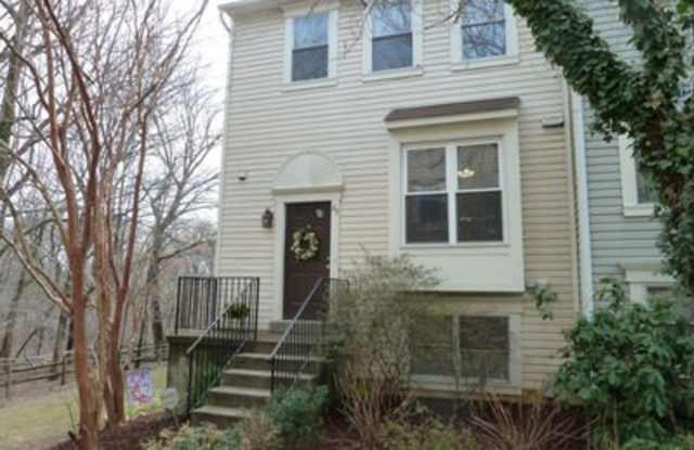 63 Kinsman View Circle