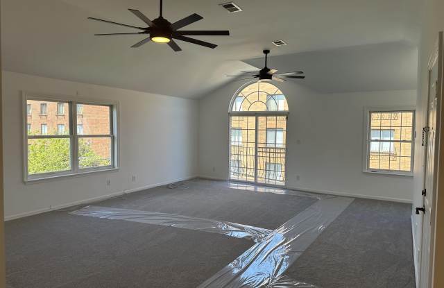 2024 GRAND AVE
