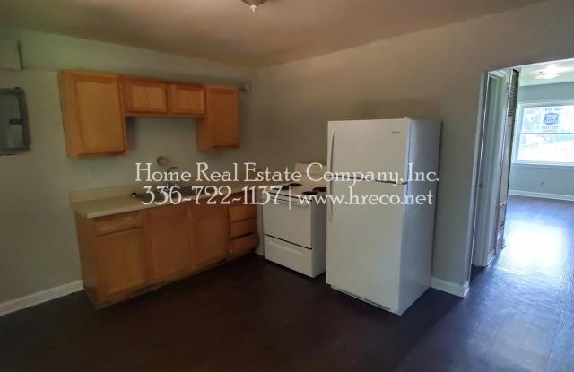 Cambridge Apartments | 2336 N. Cherry Street Apt B