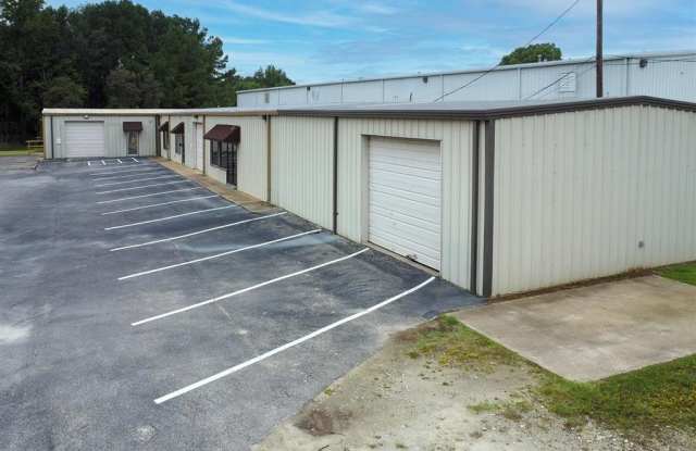 13306 STATE HIGHWAY 110 S