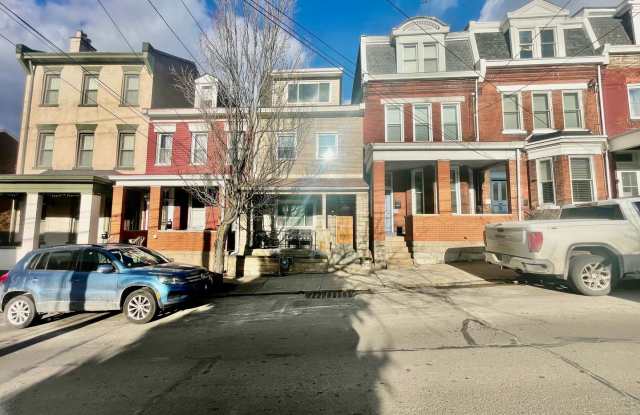 Beautifully Renovated 3-Bedroom 2.5 Rental in Lawrenceville