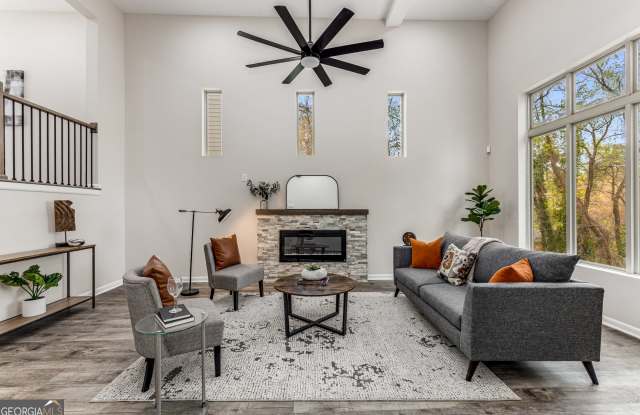 1663 Richard Allen Drive