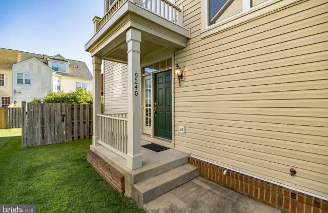 9240 CASCADE FALLS DRIVE