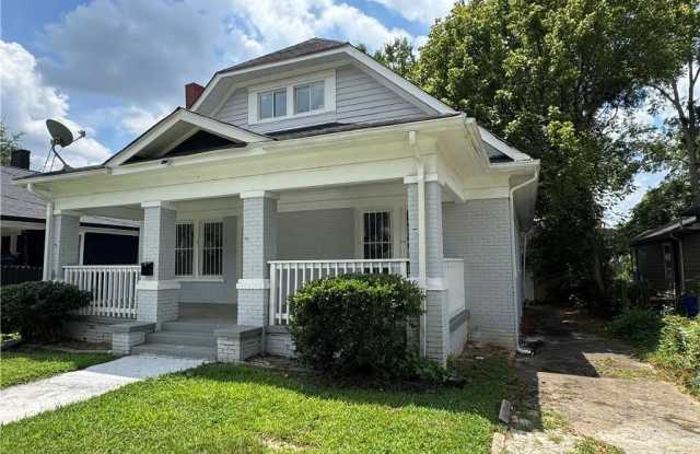 1462 Lucile Avenue SW