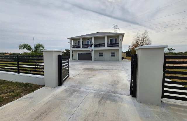 Photo of 17102 HEARTWOOD LOOP