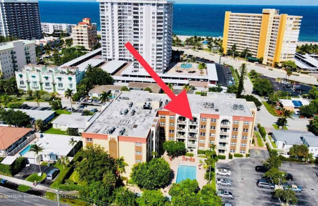400 N Riverside Dr