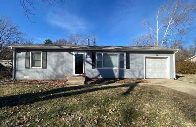 1909 Hayes Dr. - 1909 Hayes Drive, Manhattan, KS 66502