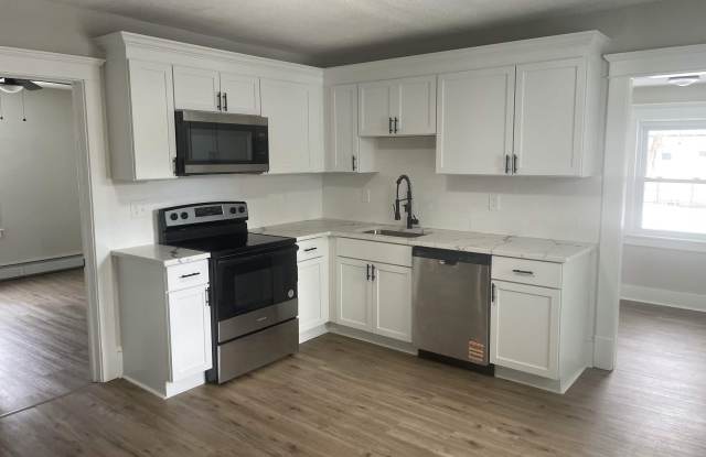 82 Windsor Street unit: 1