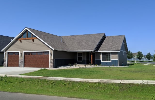 661 W. Jenicek Rd - 661 West Jenicek Loop, Kootenai County, ID 83854