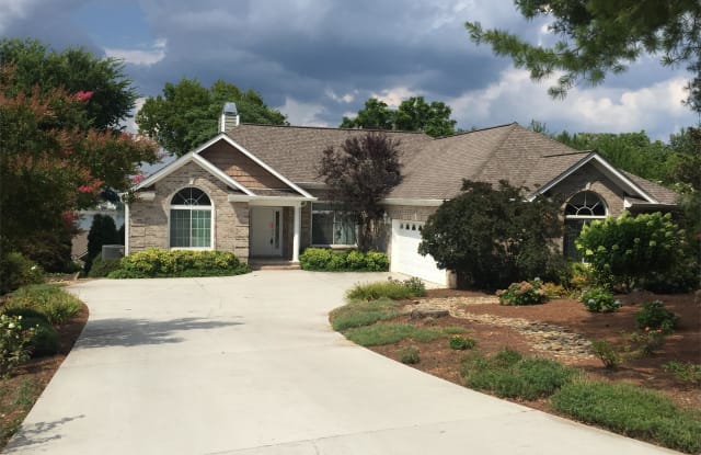 309 Coweta Court - 309 Coweta Court, Tellico Village, TN 37774