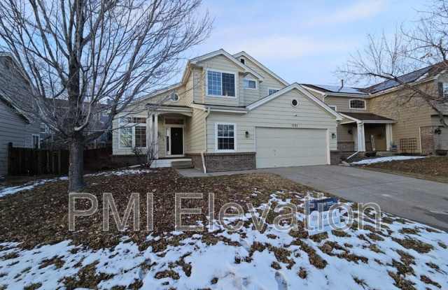 2151 Vineyard Dr
