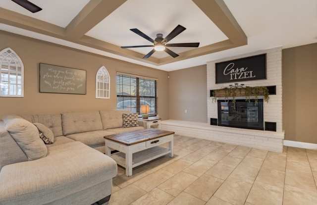 1204 Winding Ridge Dr