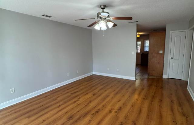315 Brannen Street, Apt B