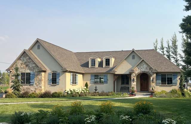 Photo of 129 South 700 East