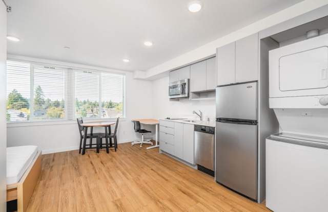 Thirty-One Apartments - Student Housing