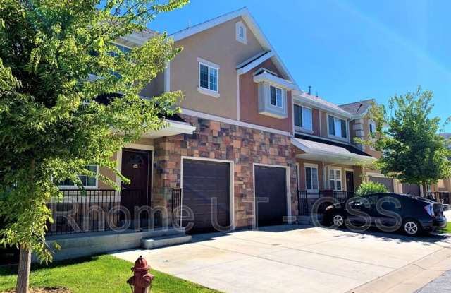 13567 S Florenza Way