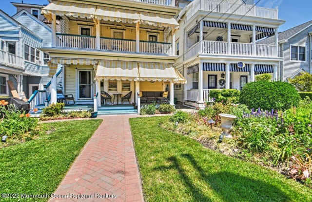 11 Atlantic Avenue