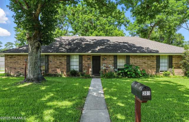 301 Estainville Avenue