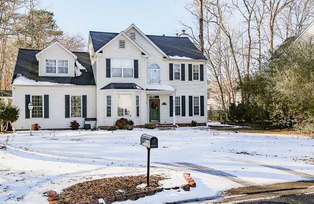 504 Sandcastle Court