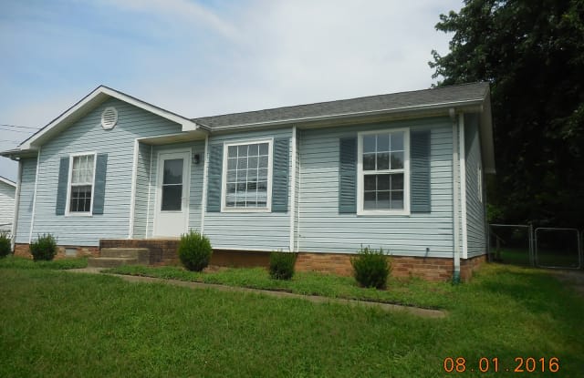 223 Jim Thorpe Dr - 223 Jim Thorpe Dr, Clarksville, TN 37042