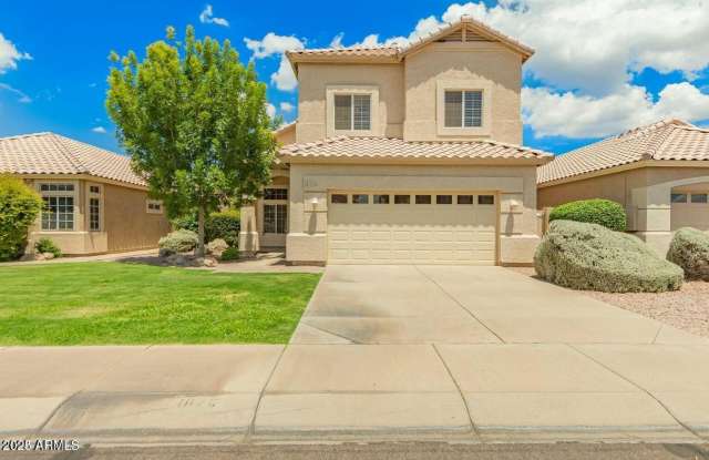 1876 E McNair Drive