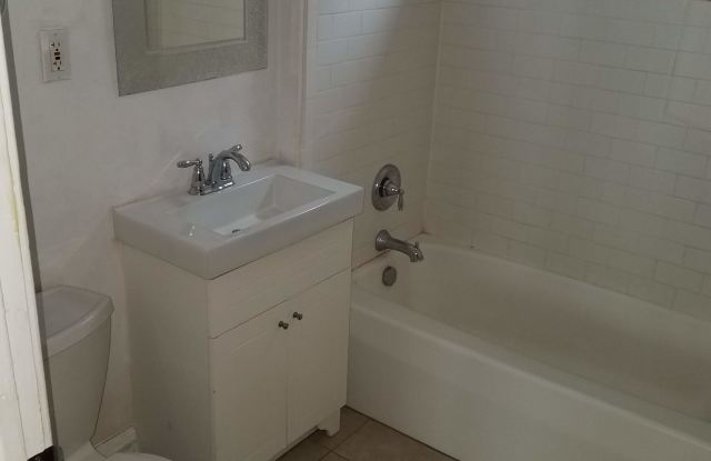 Photo of 3656 Chelton Road